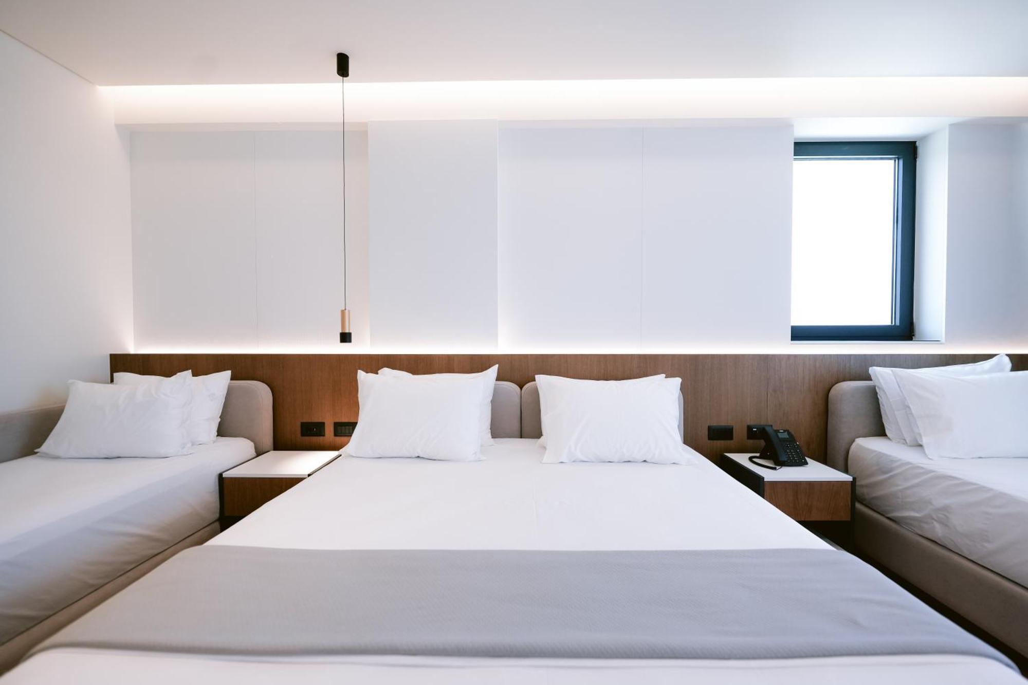 Euro Hotel Ксамил Экстерьер фото