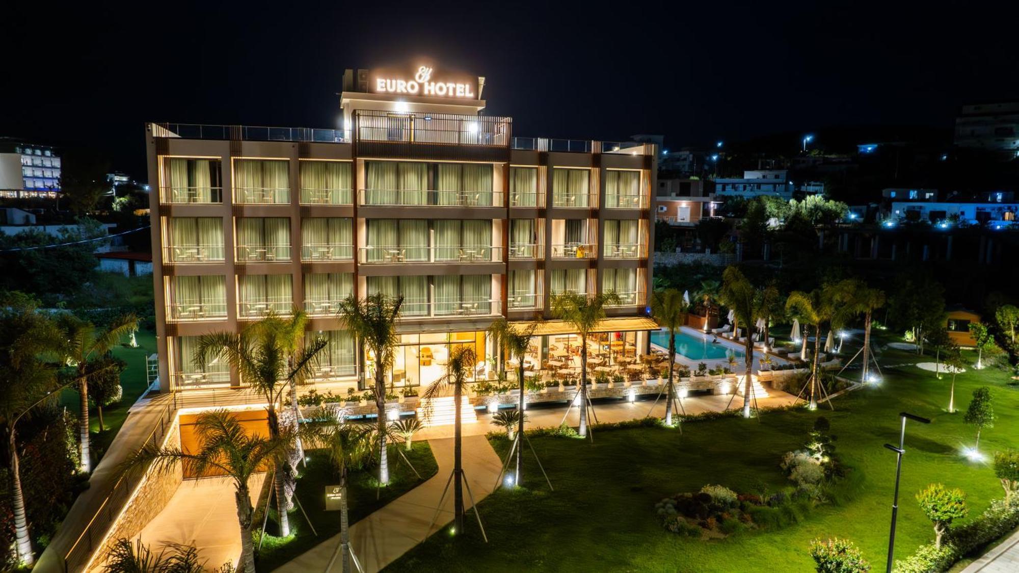 Euro Hotel Ксамил Экстерьер фото