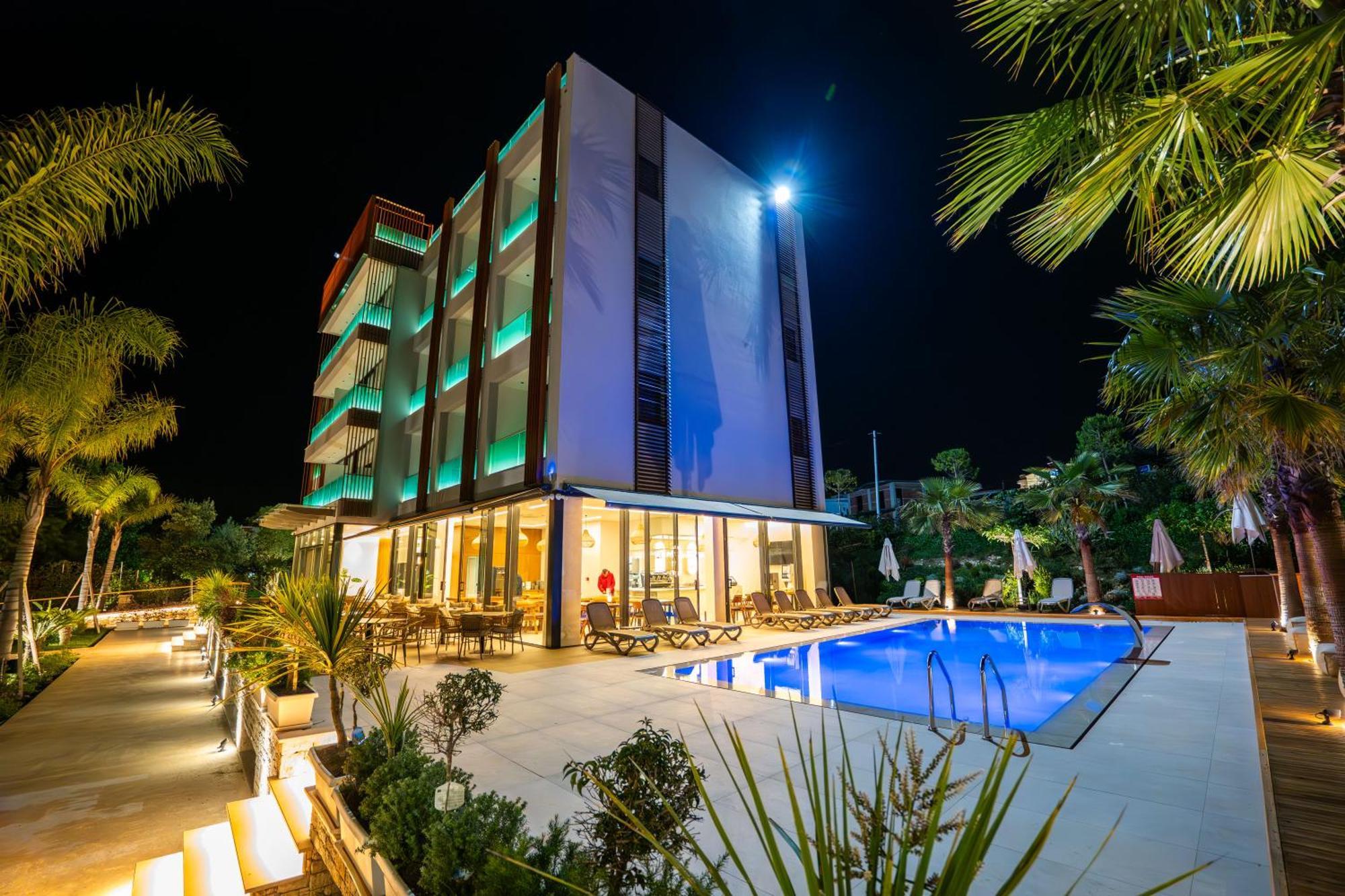 Euro Hotel Ксамил Экстерьер фото