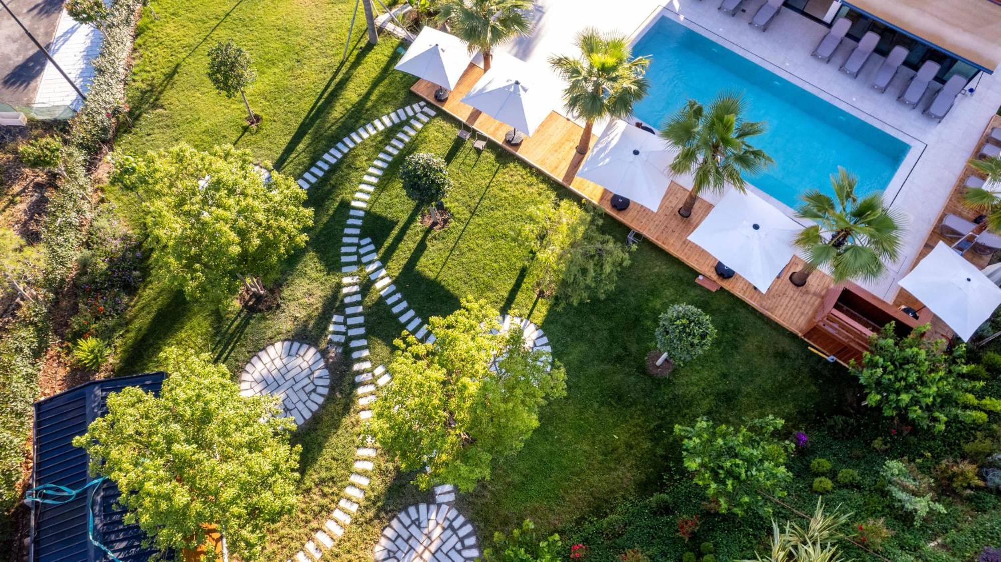 Euro Hotel Ксамил Экстерьер фото