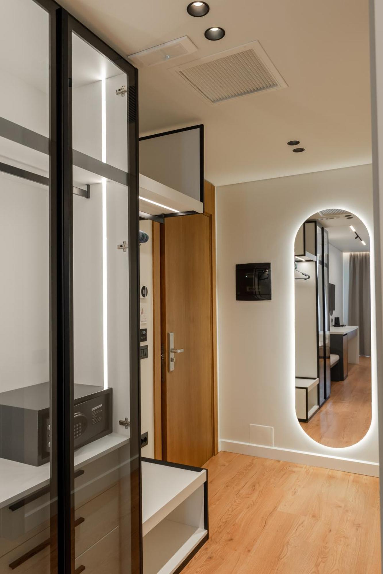 Euro Hotel Ксамил Экстерьер фото