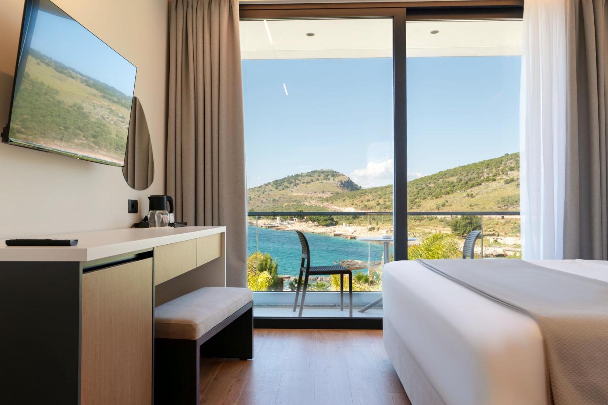 Euro Hotel Ксамил Экстерьер фото