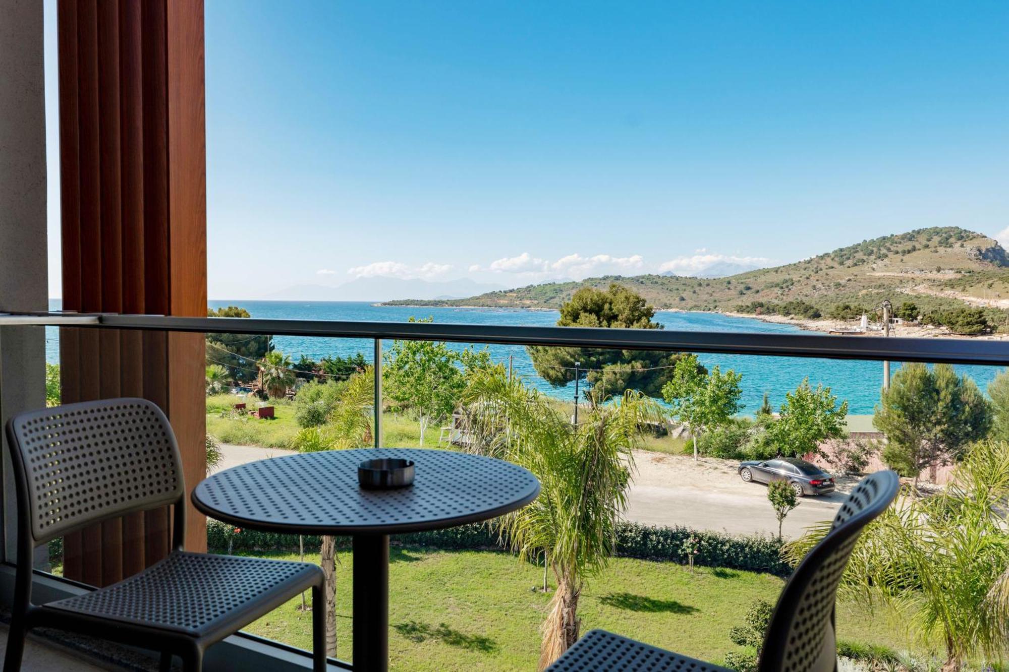 Euro Hotel Ксамил Экстерьер фото